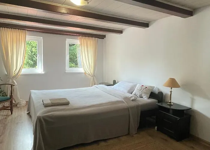 Dziejba Izerska * Giebultow (Lwowek Slaski)